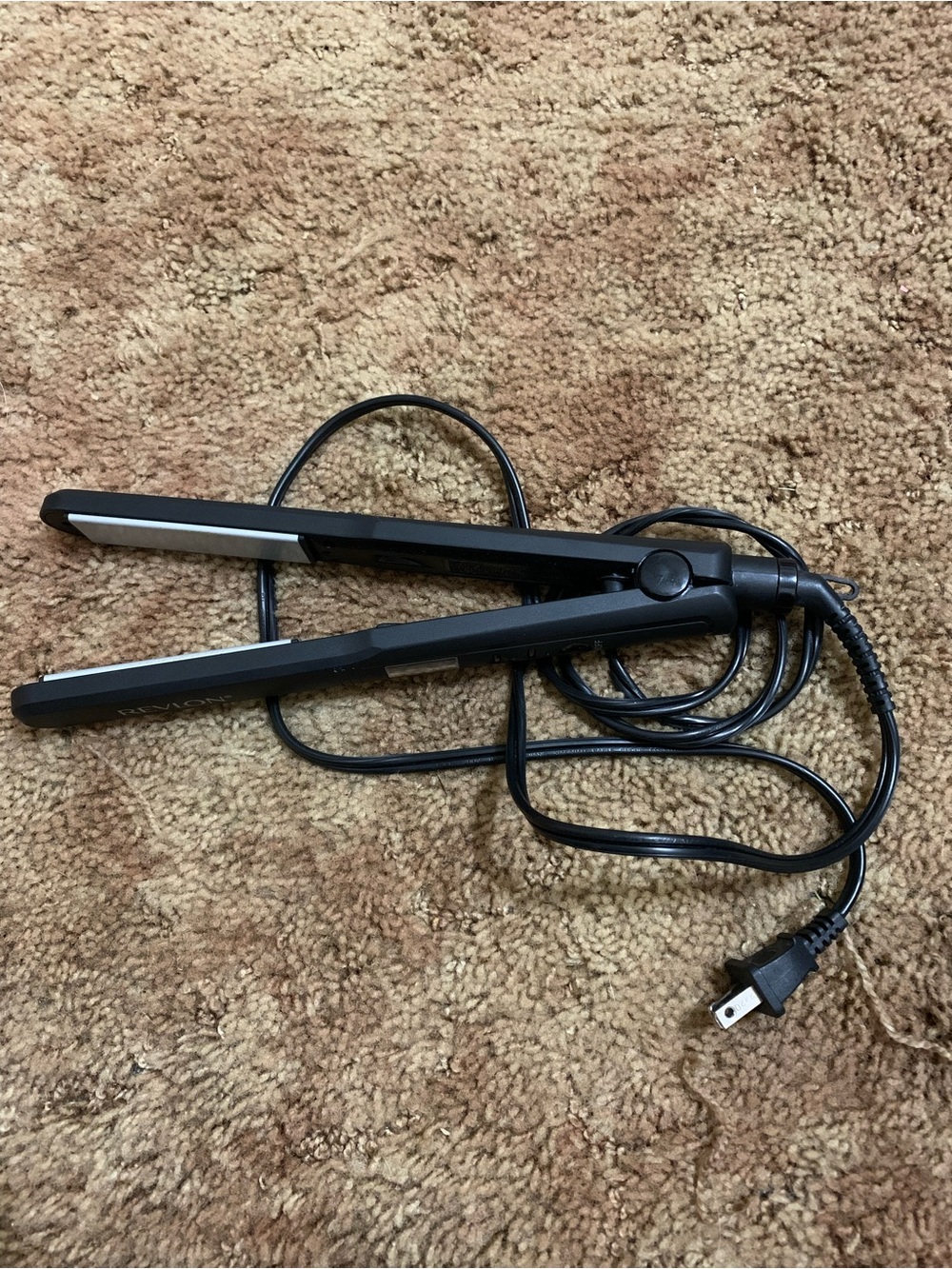 Revlon Black Hair Straightener Flat Iron